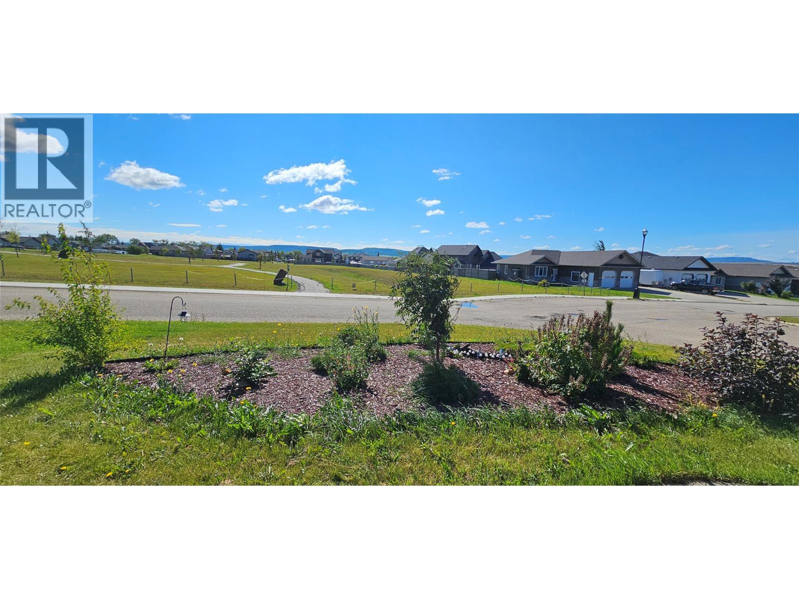 8416 18A Street - Image 5