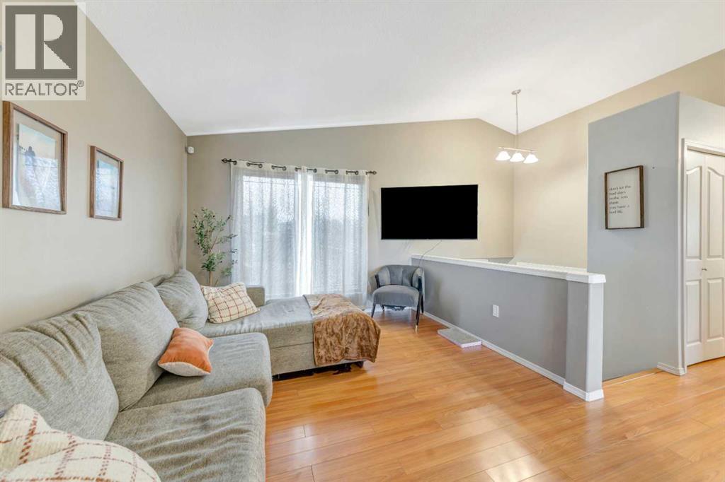 2013 46 Avenue - 6