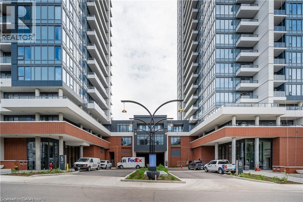 15 WELLINGTON Street S Unit# 2007, Kitchener — photo 2
