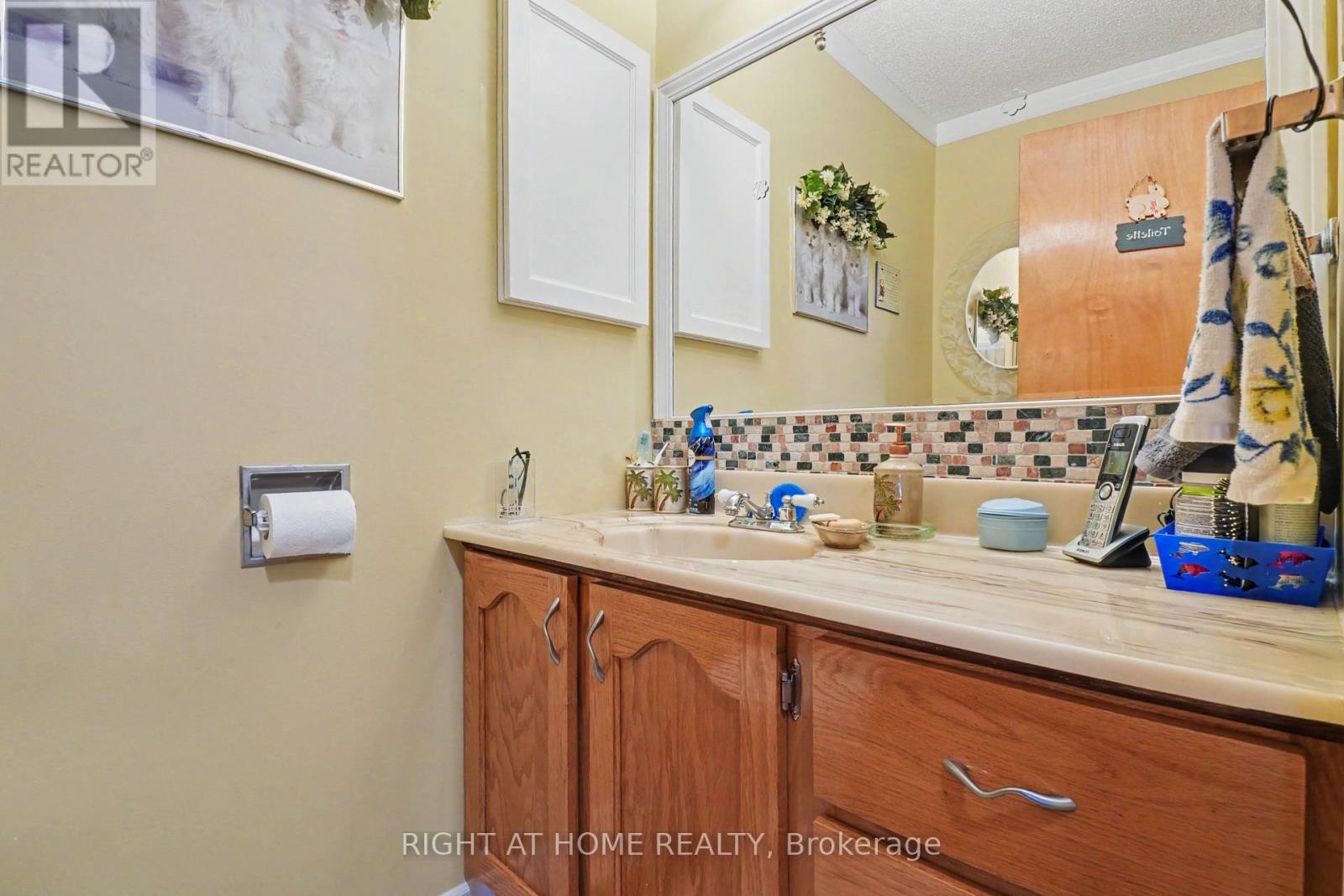 2398 WOODS STREET - Image 13