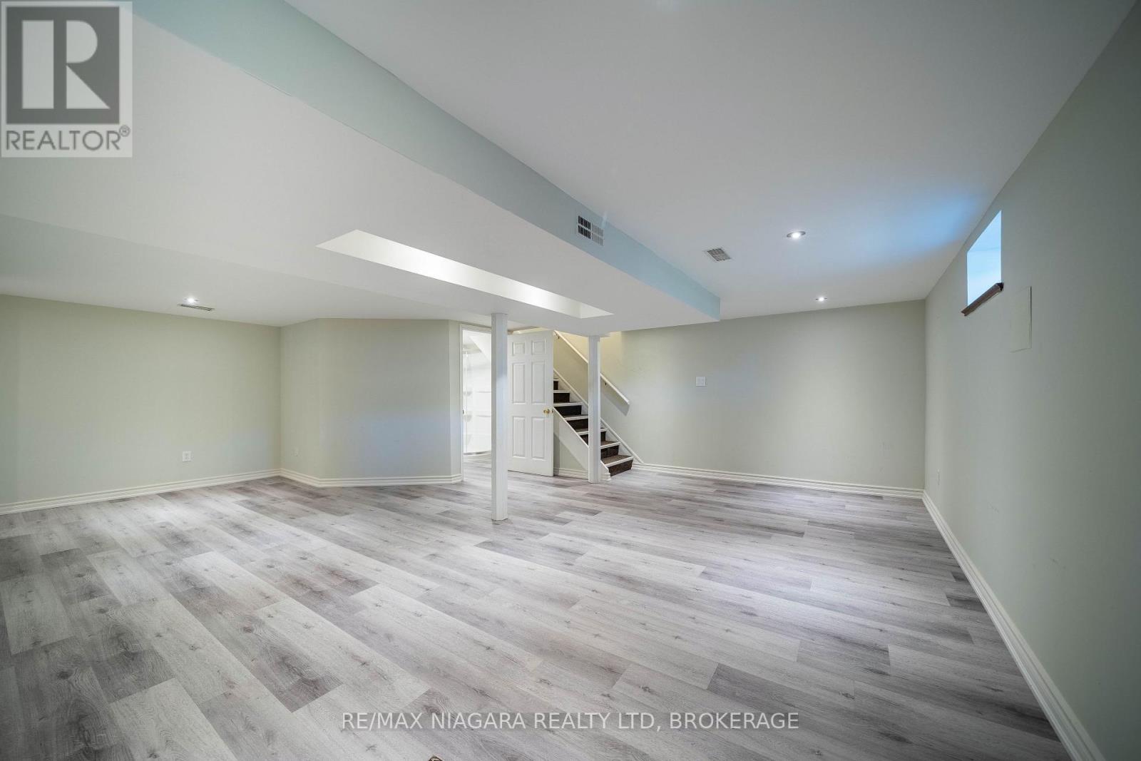 15 SPRINGBANK DRIVE - Image 37
