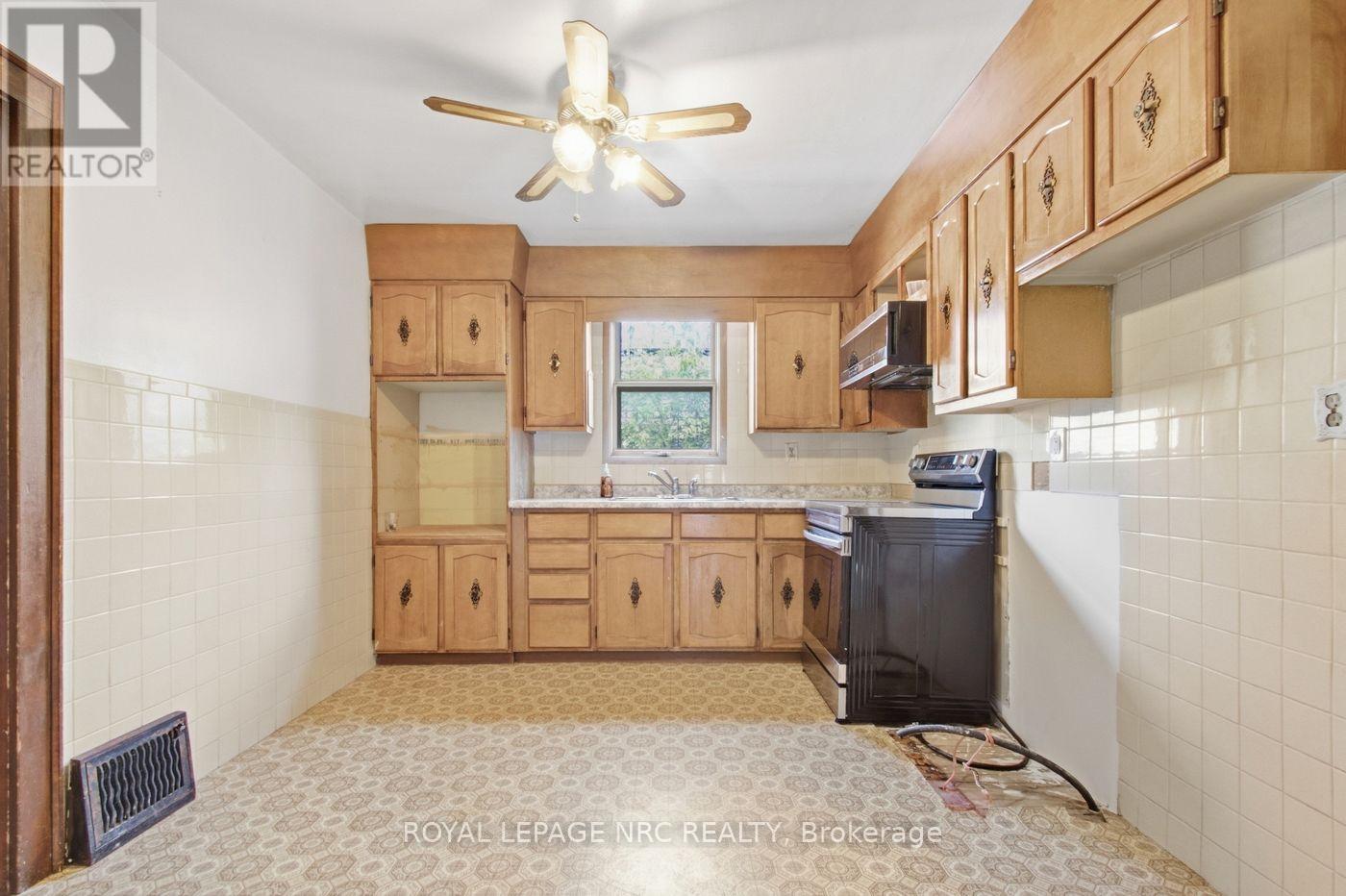 6100 CARLTON AVENUE W, Niagara Falls (Dorchester) — photo 11