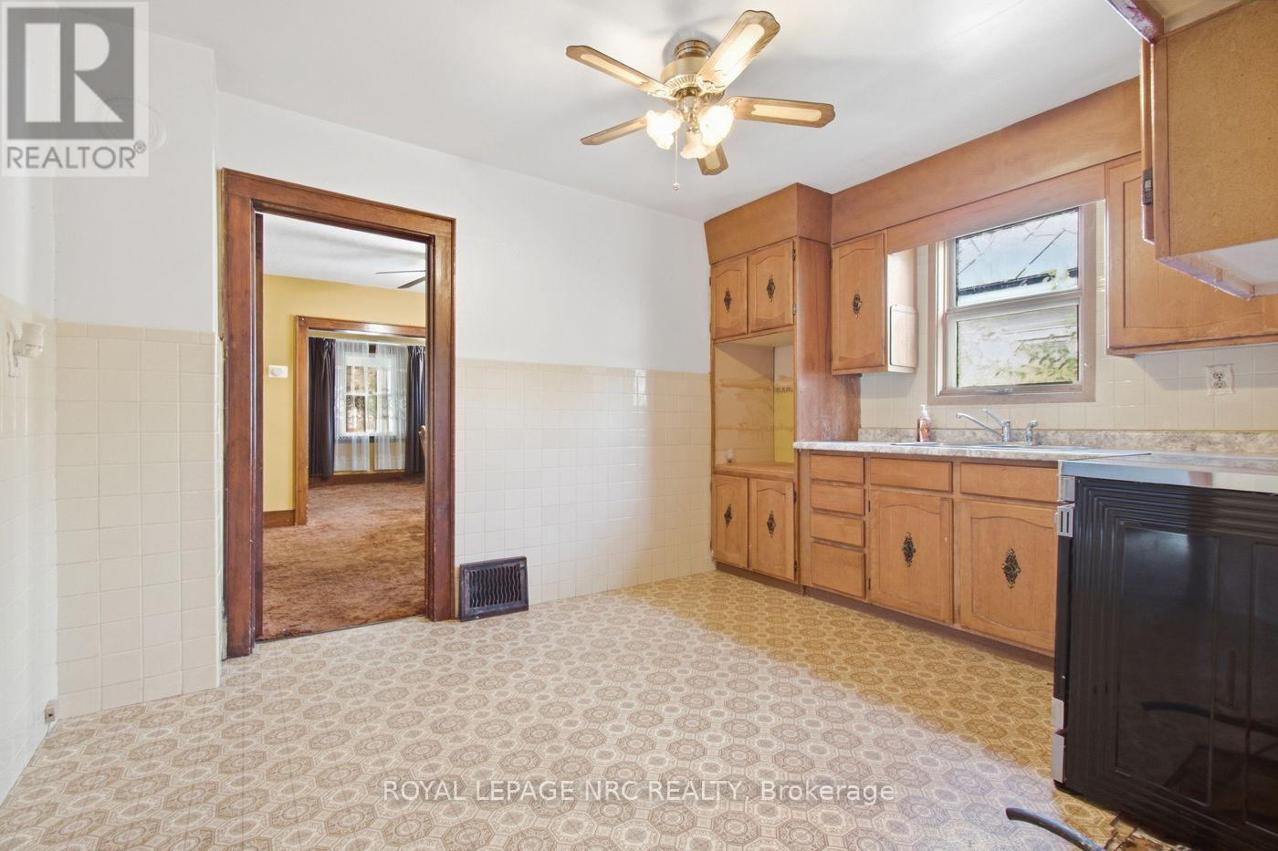 6100 CARLTON AVENUE W, Niagara Falls (Dorchester) — photo 9