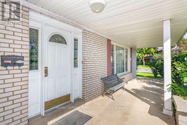 1 SNOWCREST AVENUE, Toronto (Bayview Woods-Steeles) — photo 2