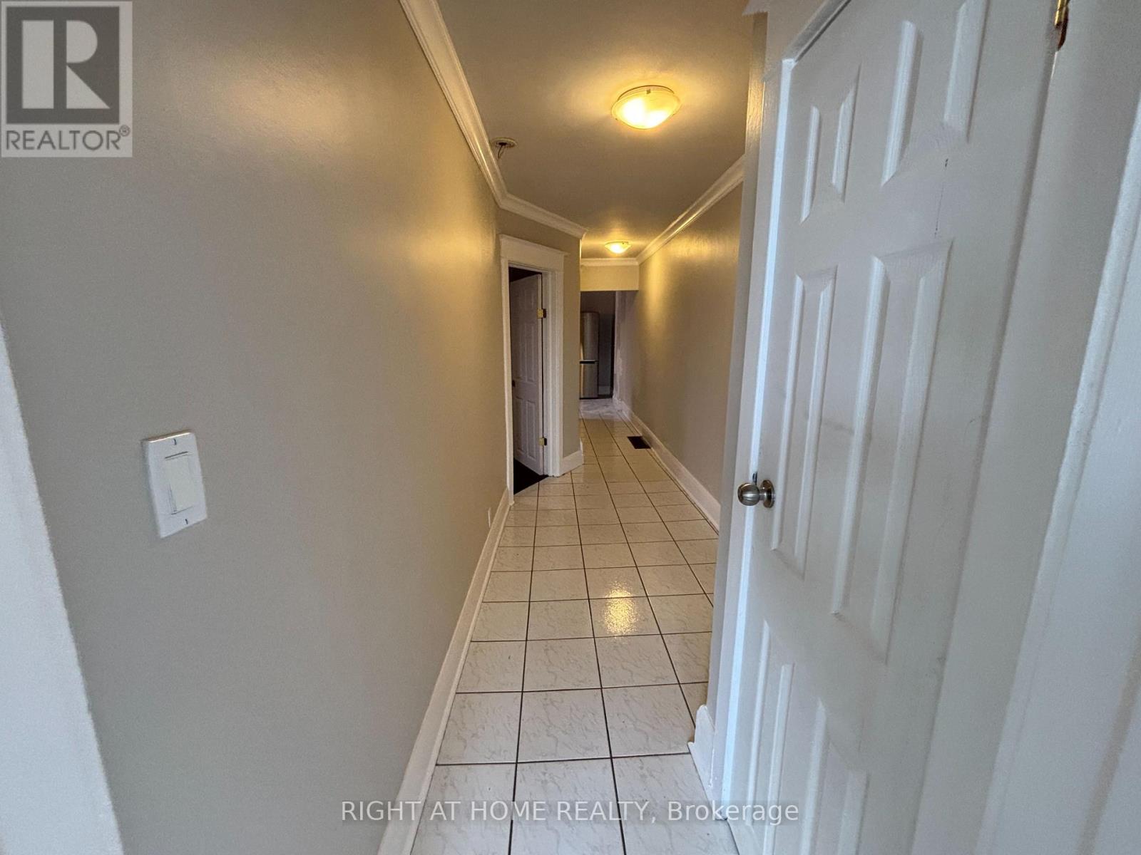 UPPER B - 507 OAKWOOD AVENUE, Toronto (Oakwood Village) — photo 9