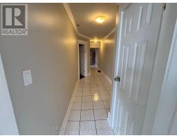 Upper B - 507 Oakwood Avenue, Toronto, ON M6E2W9 Photo 9