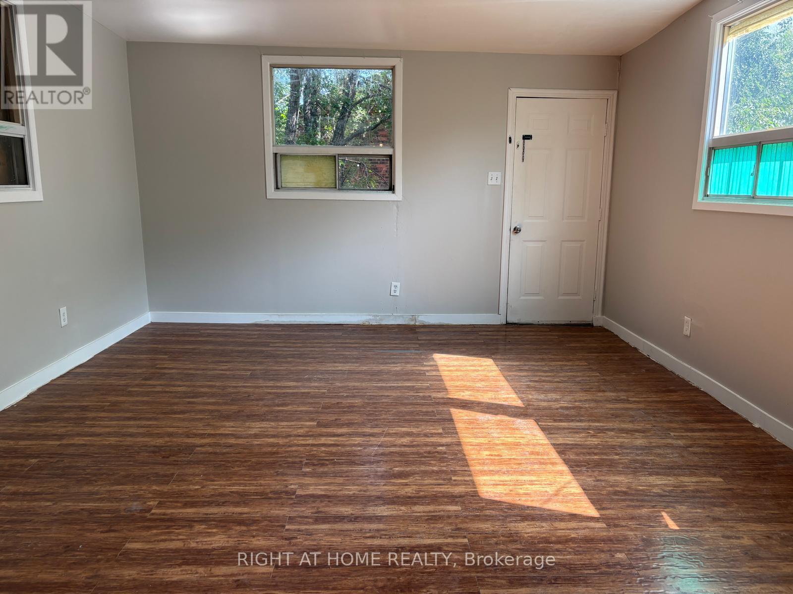 UPPER - 505 OAKWOOD AVENUE, Toronto (Oakwood Village) — photo 8