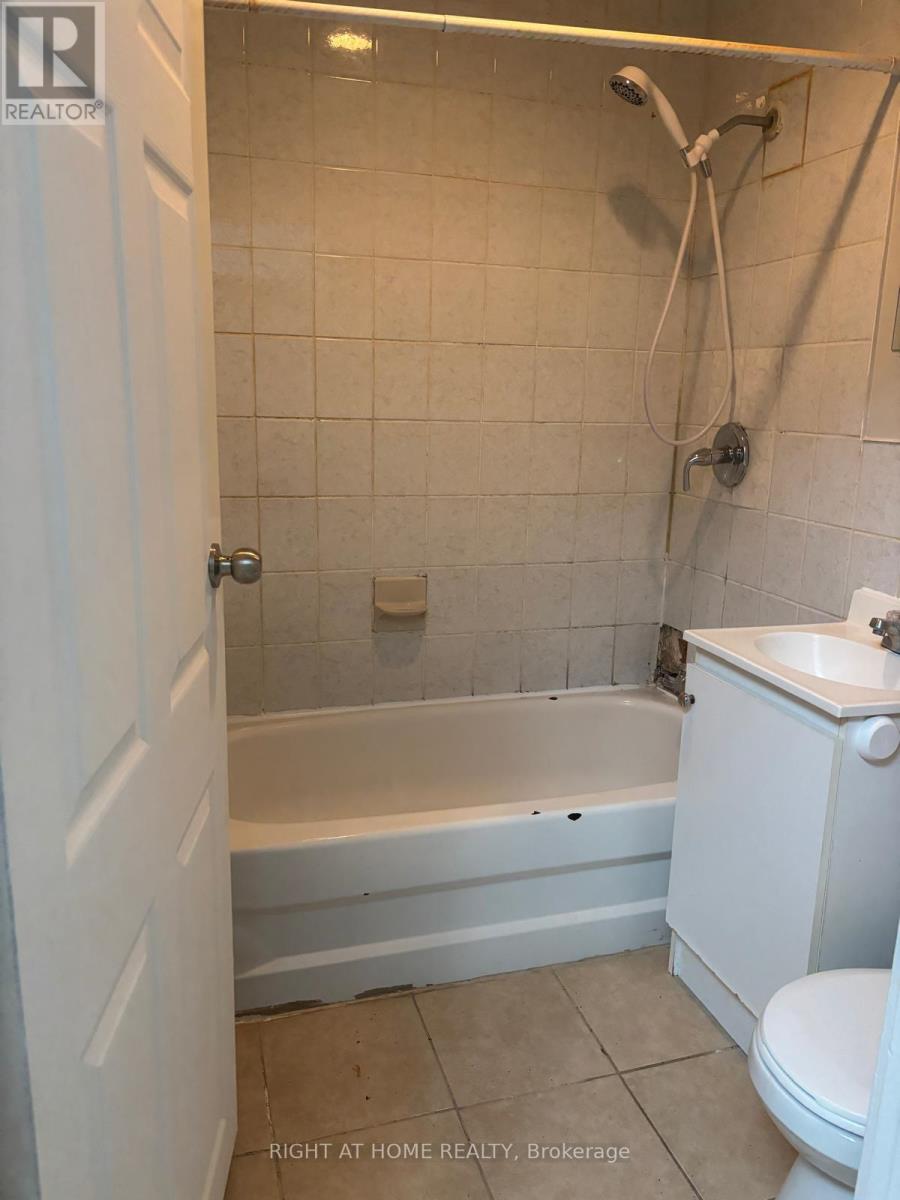 MAIN - 505 OAKWOOD AVENUE, Toronto (Oakwood Village) — photo 10