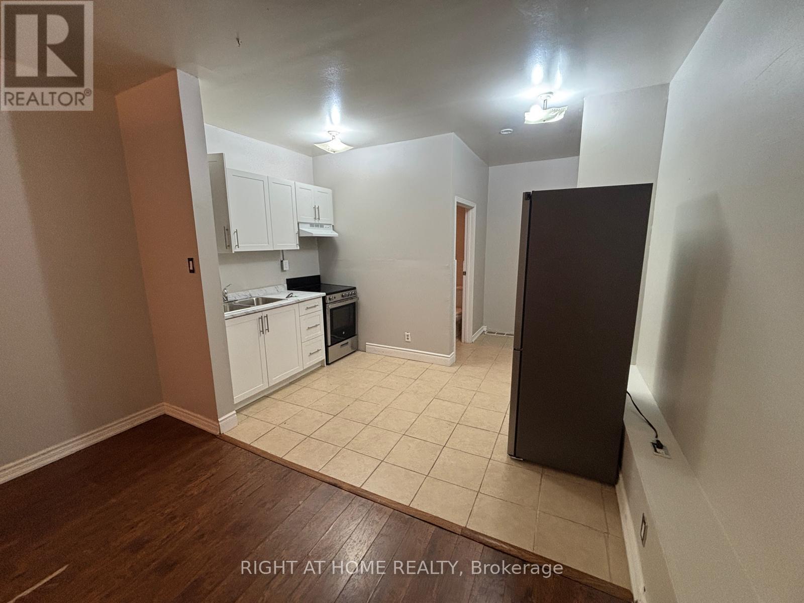 MAIN - 505 OAKWOOD AVENUE, Toronto (Oakwood Village) — photo 2