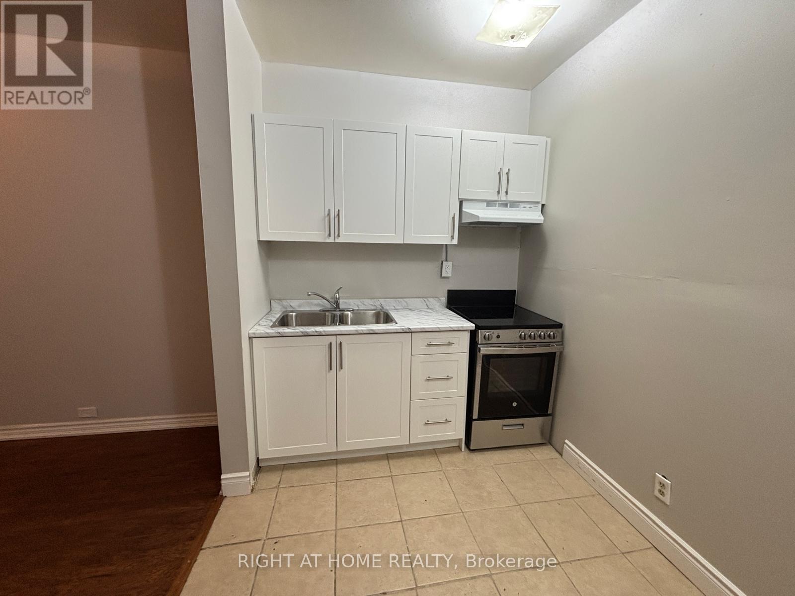 MAIN - 505 OAKWOOD AVENUE, Toronto (Oakwood Village) — photo 4