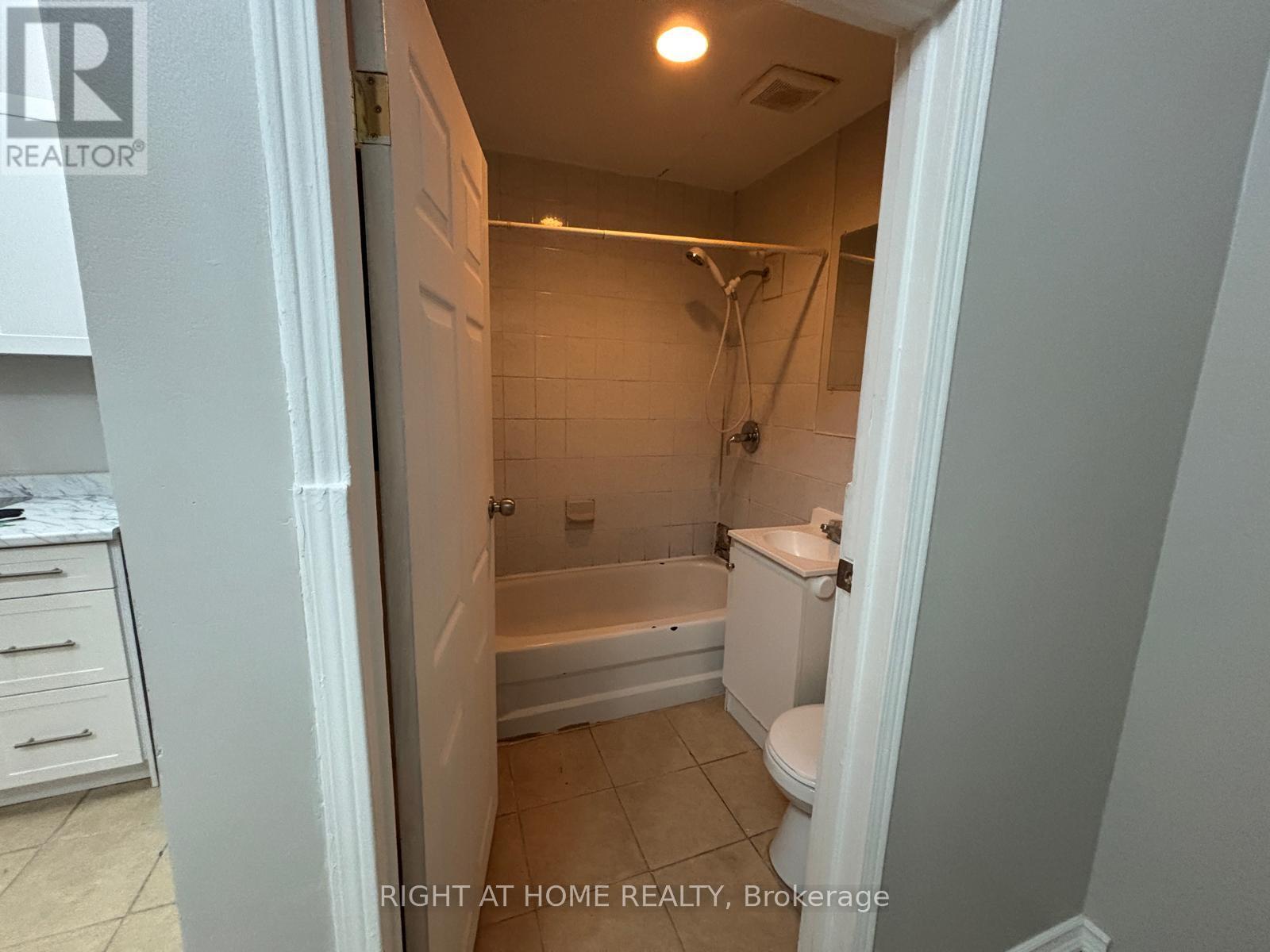 MAIN - 505 OAKWOOD AVENUE, Toronto (Oakwood Village) — photo 7