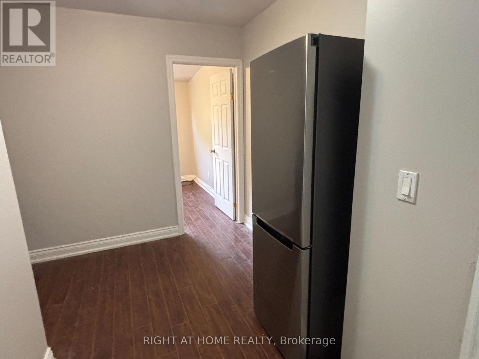 UPPER A - 507 OAKWOOD AVENUE, Toronto (Oakwood Village) — photo 4