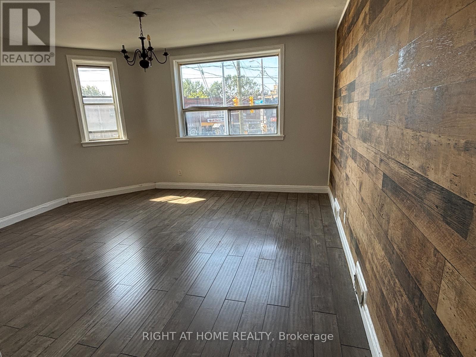 Photo of 503 Oakwood Avenue