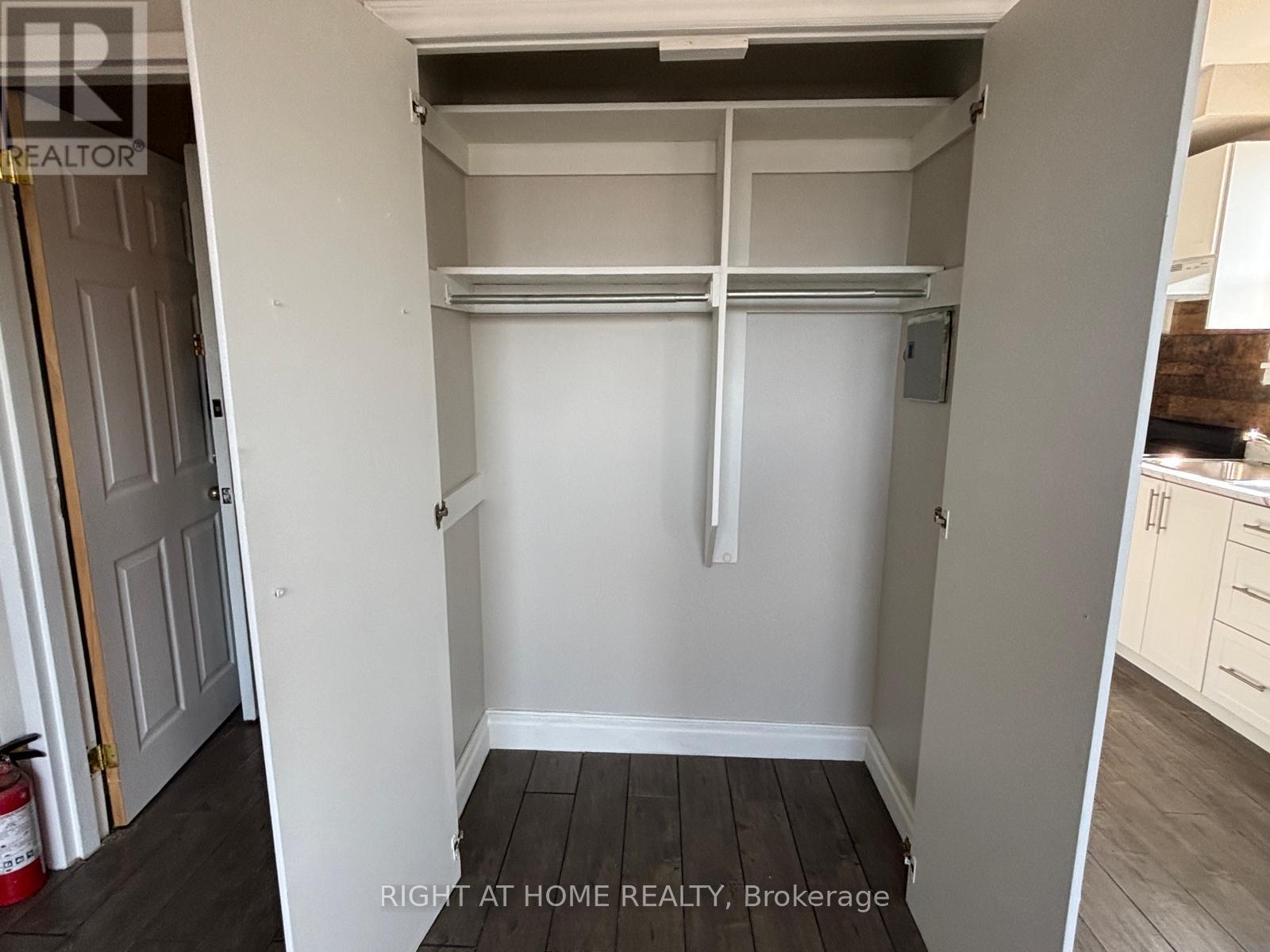 UNIT 3 UPPER - 503 OAKWOOD AVENUE, Toronto (Oakwood Village) — photo 6