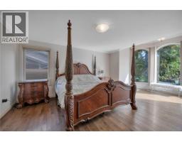 901 Savary Dr, Qualicum Beach, BC V9K1R7 Photo 14