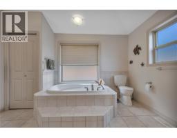 901 Savary Dr, Qualicum Beach, BC V9K1R7 Photo 16