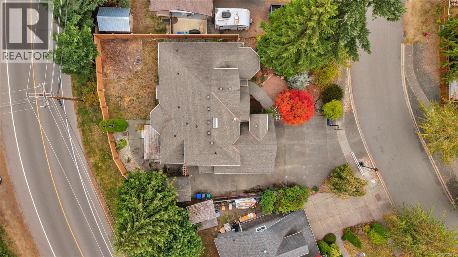 901 Savary Dr - Image 19