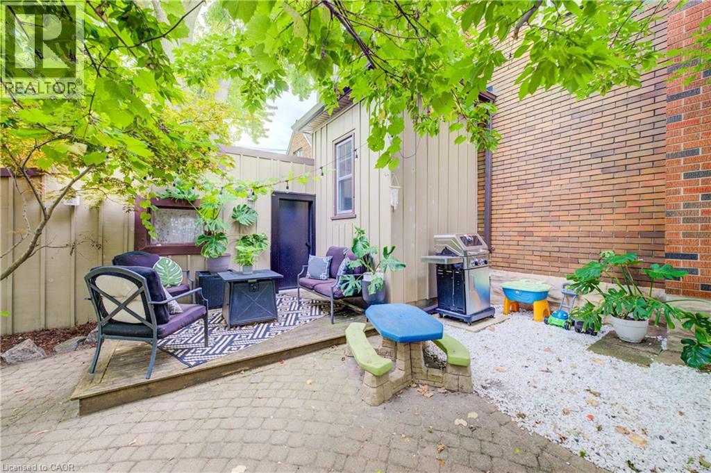 90 BROCK Street - Image 38