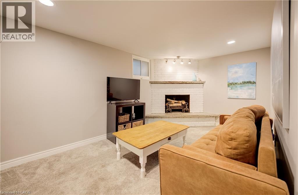 90 BROCK Street - Image 29