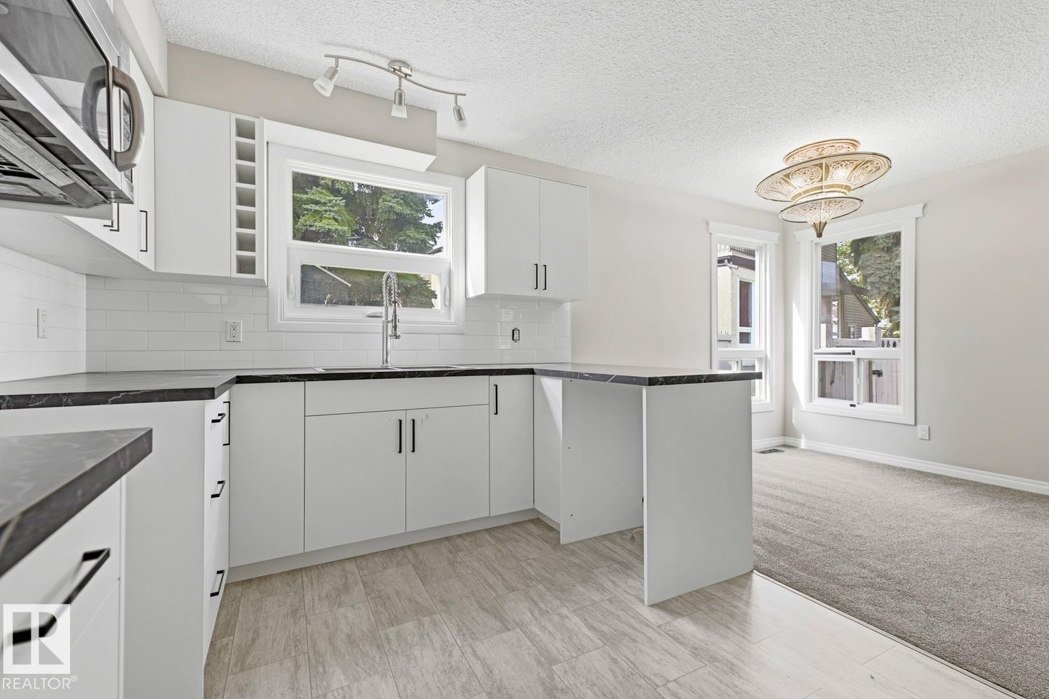 10621 BEAUMARIS RD NW - Image 22