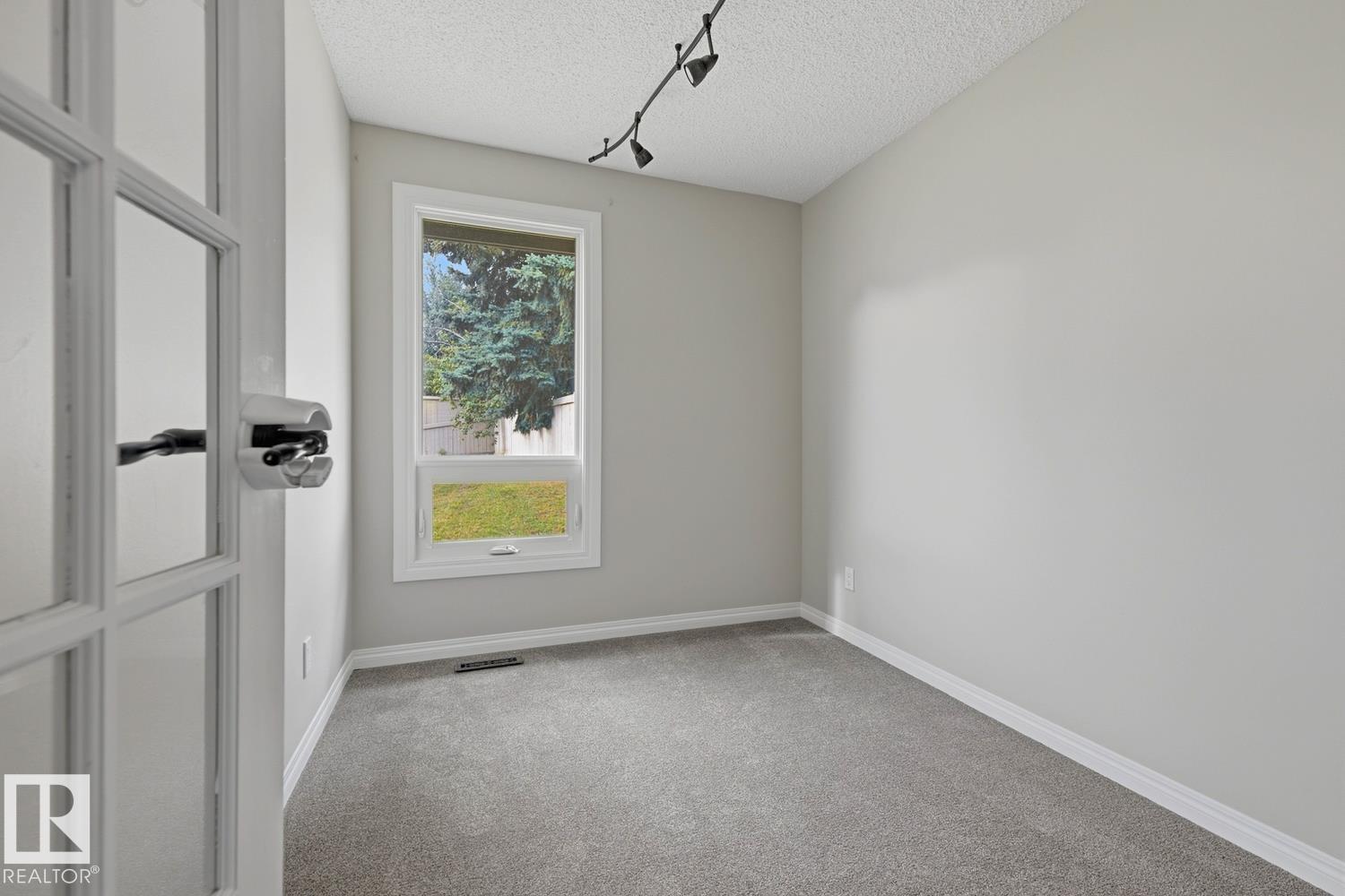 10621 BEAUMARIS RD NW - 3
