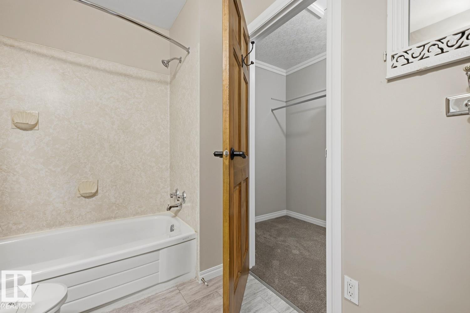 10621 BEAUMARIS RD NW - 34