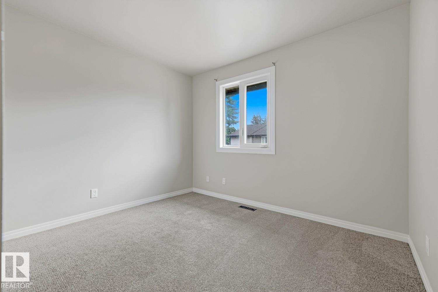 10621 BEAUMARIS RD NW - Image 35