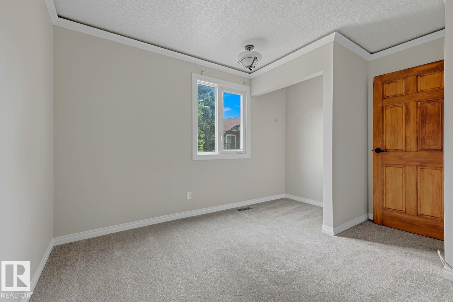 10621 BEAUMARIS RD NW - 37