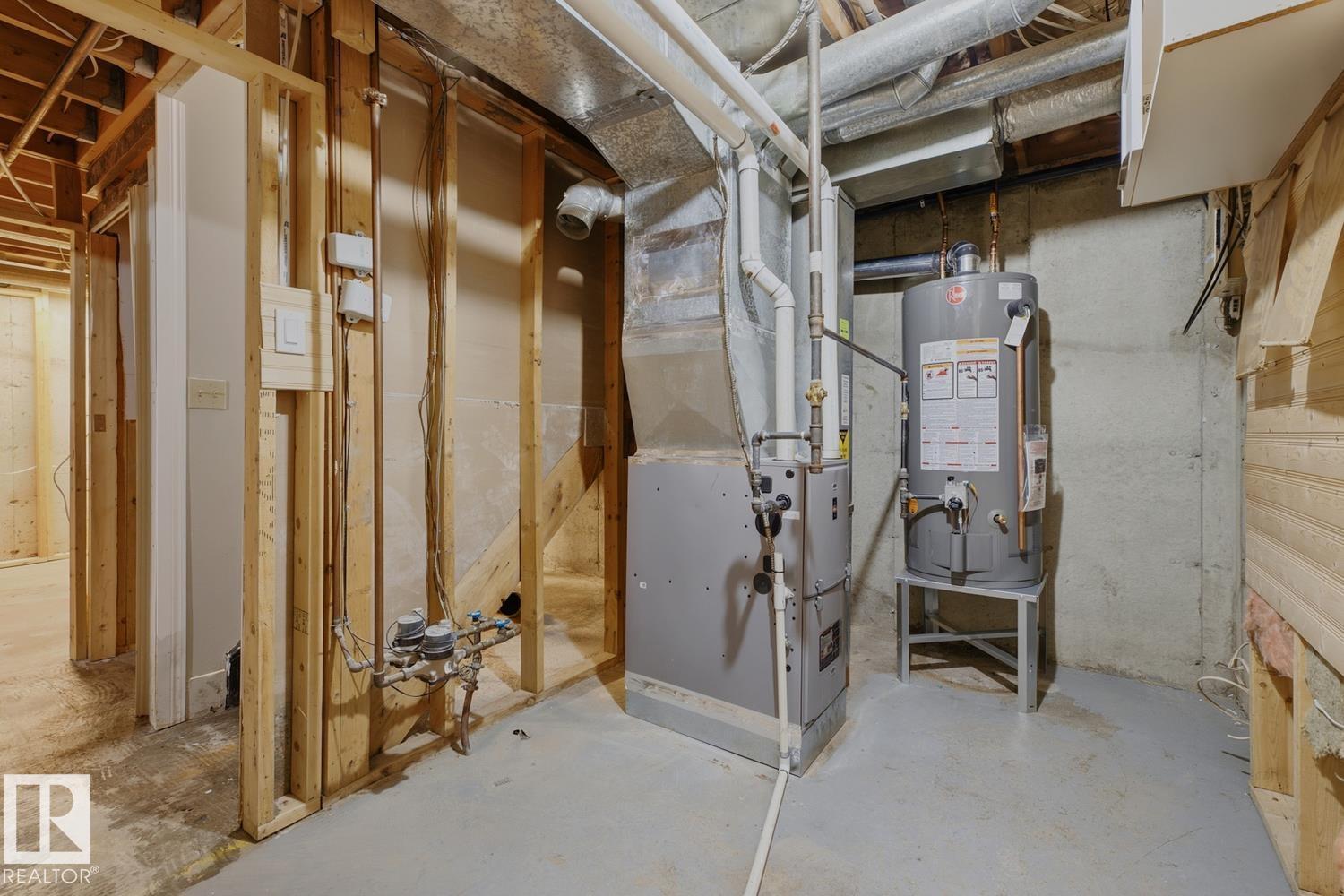 10621 BEAUMARIS RD NW - Image 43