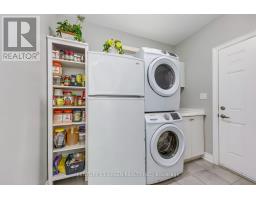 99 Mcknight Avenue N, Hamilton, ON L8B0T8 Photo 10