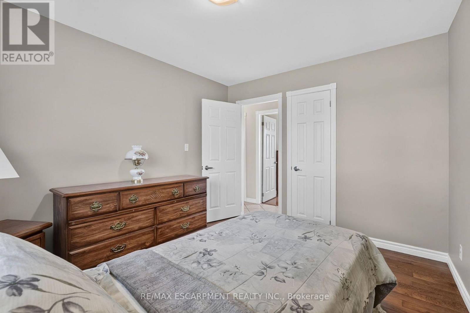 6002 RAINHAM ROAD - 19
