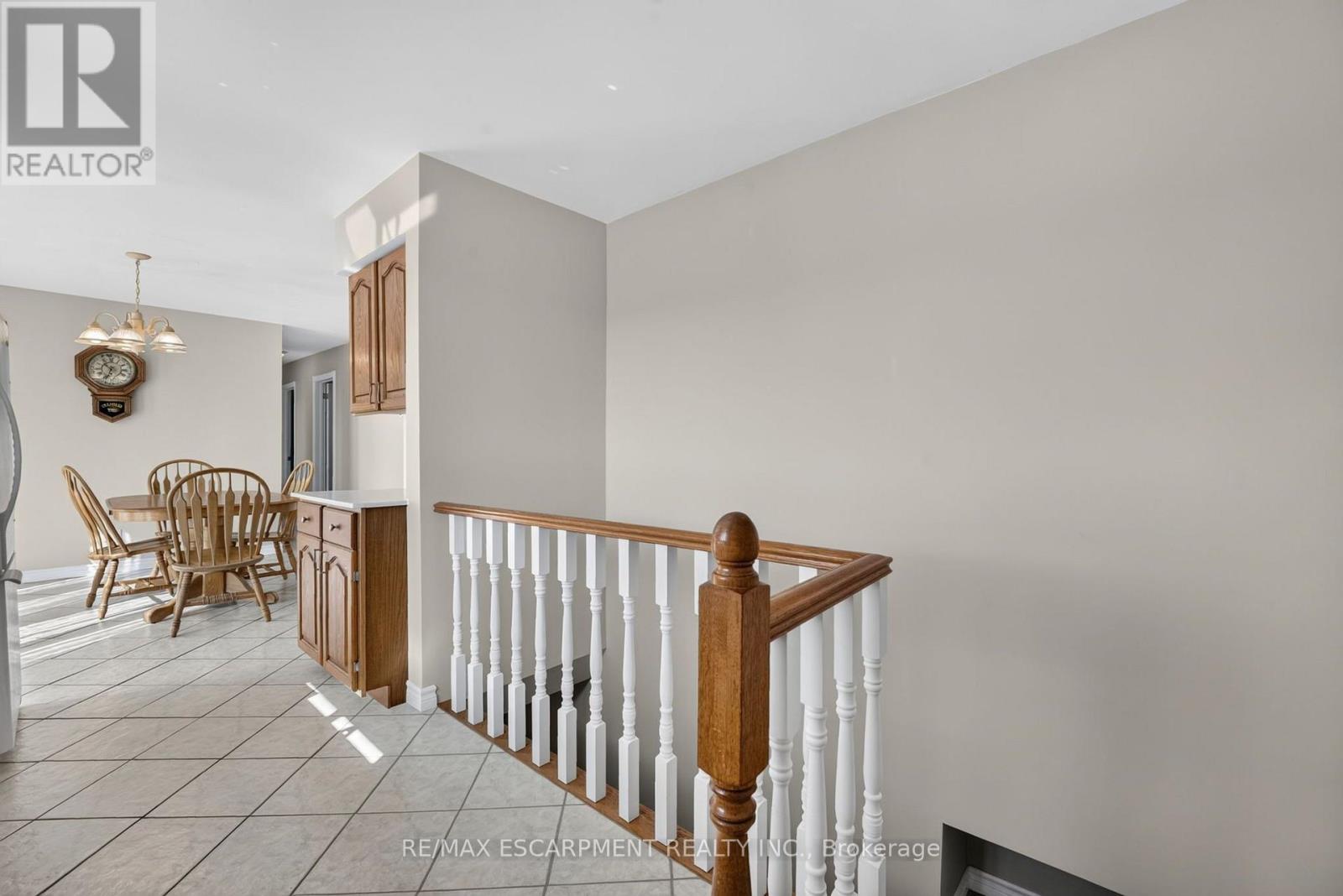 6002 RAINHAM ROAD - 21