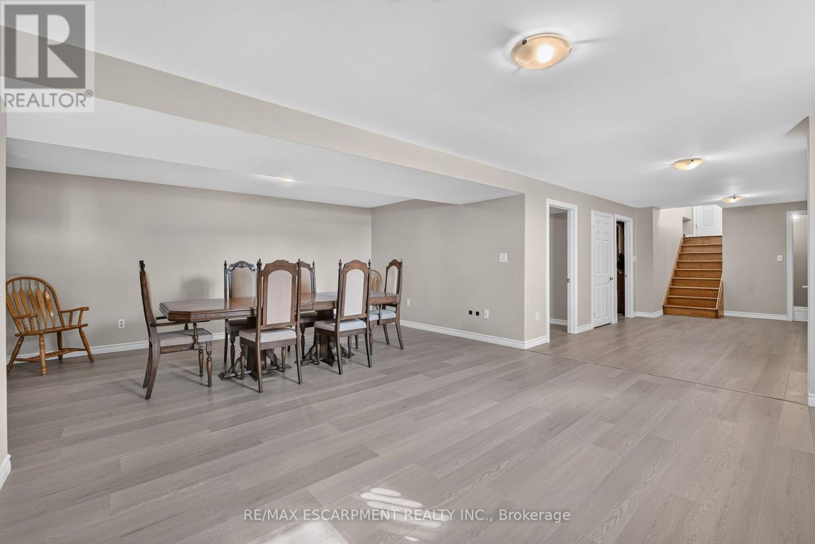 6002 RAINHAM ROAD - 27