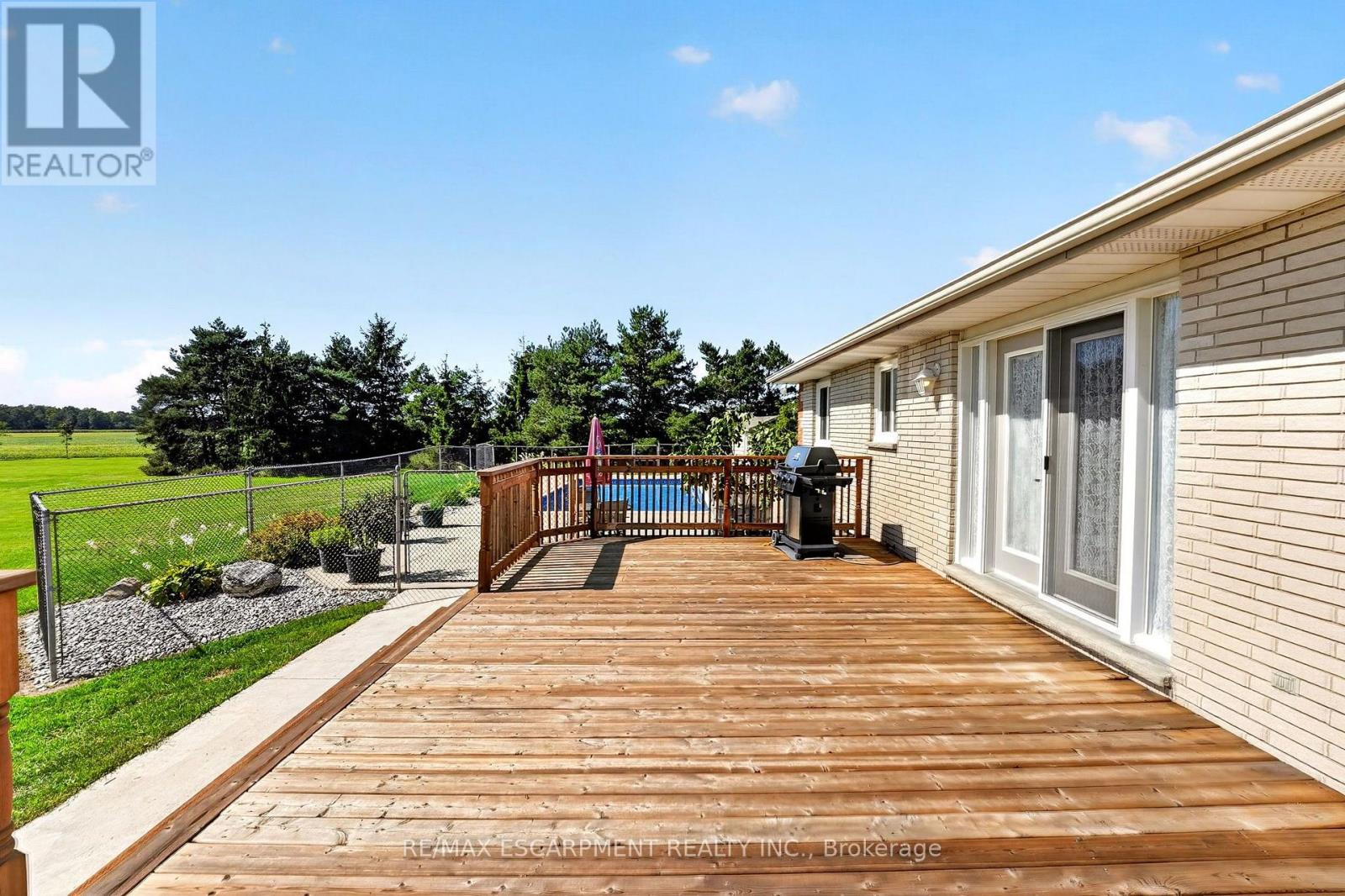 6002 RAINHAM ROAD - 33