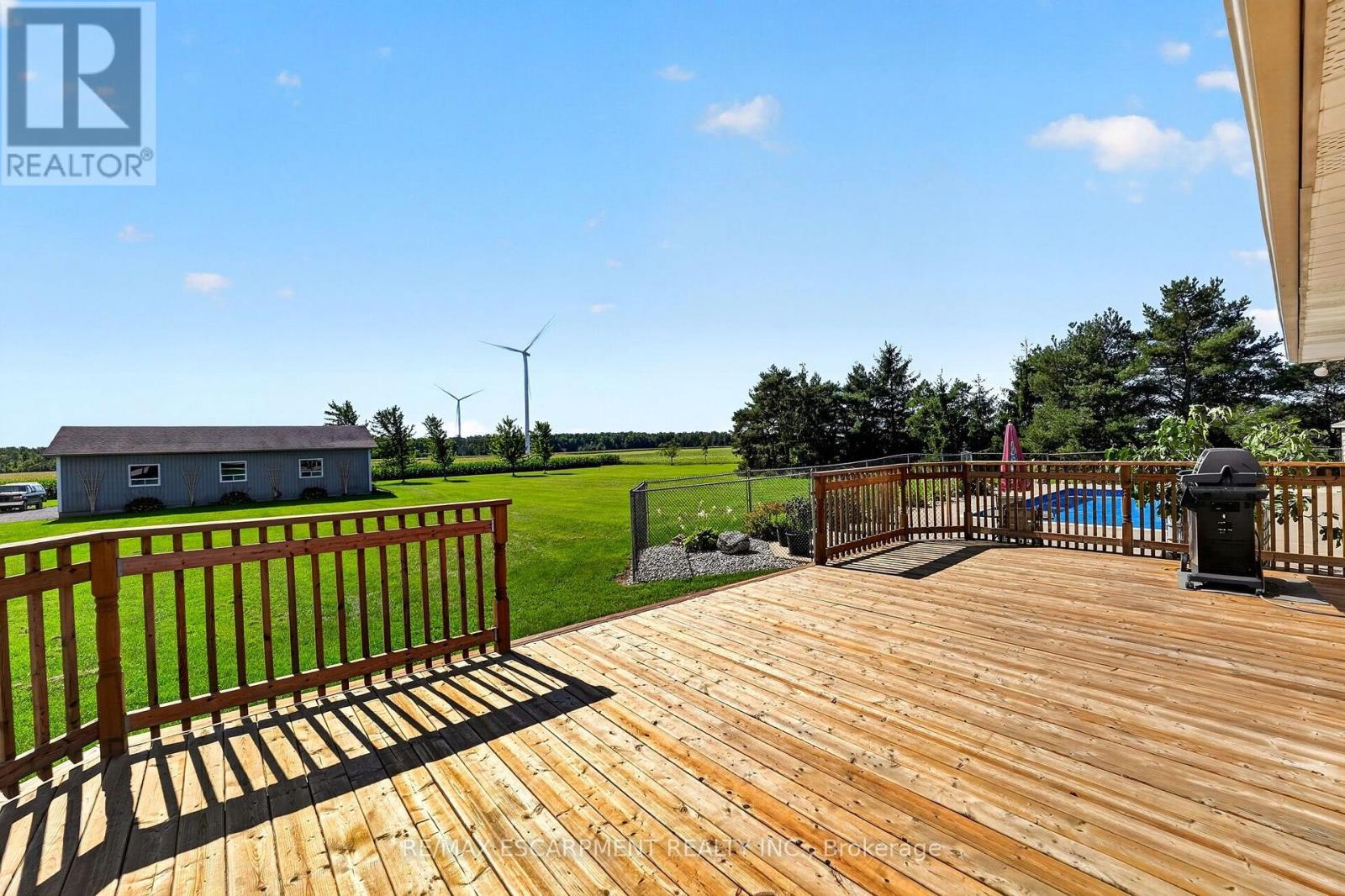 6002 RAINHAM ROAD - 34