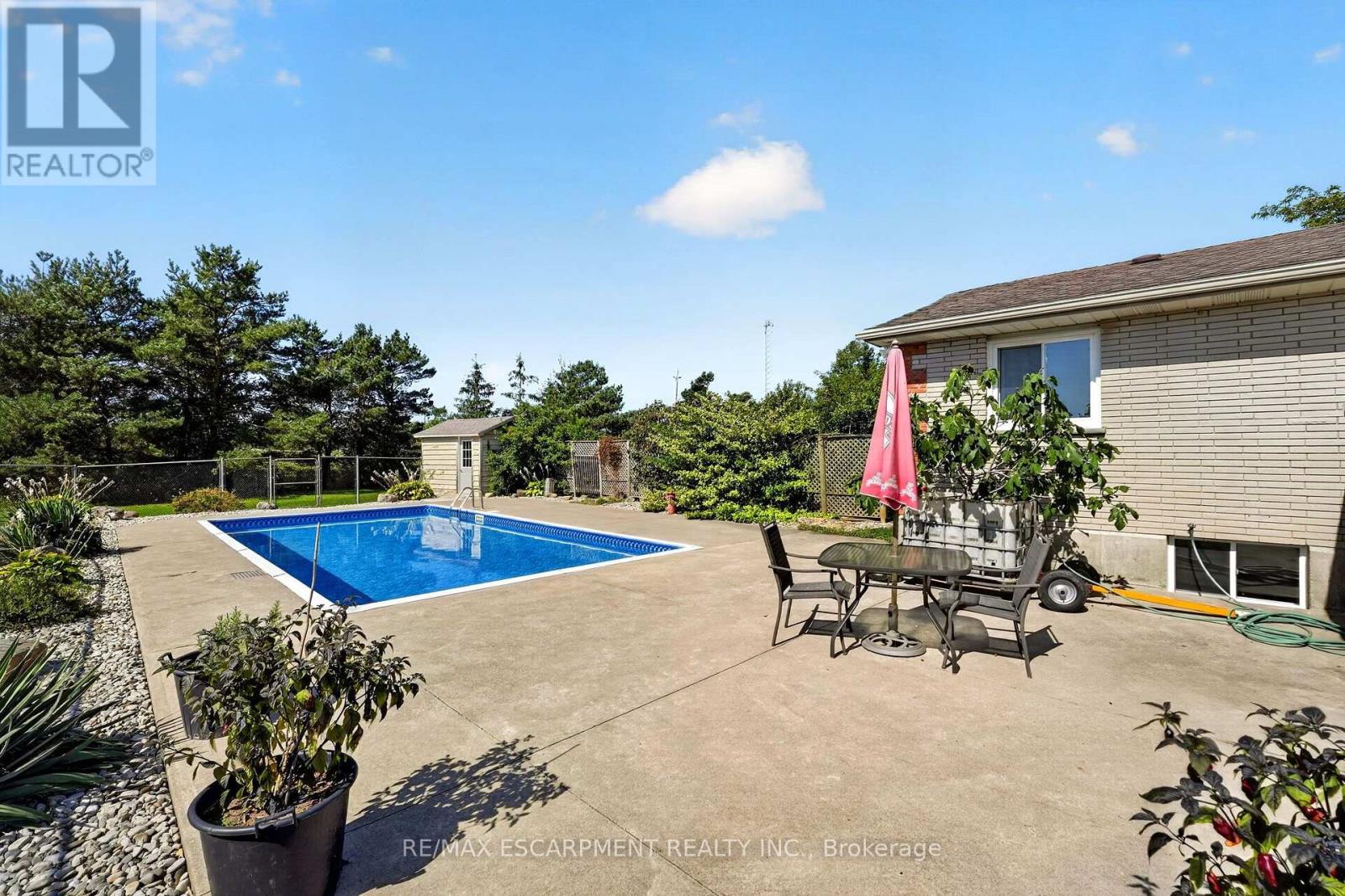 6002 RAINHAM ROAD - 37