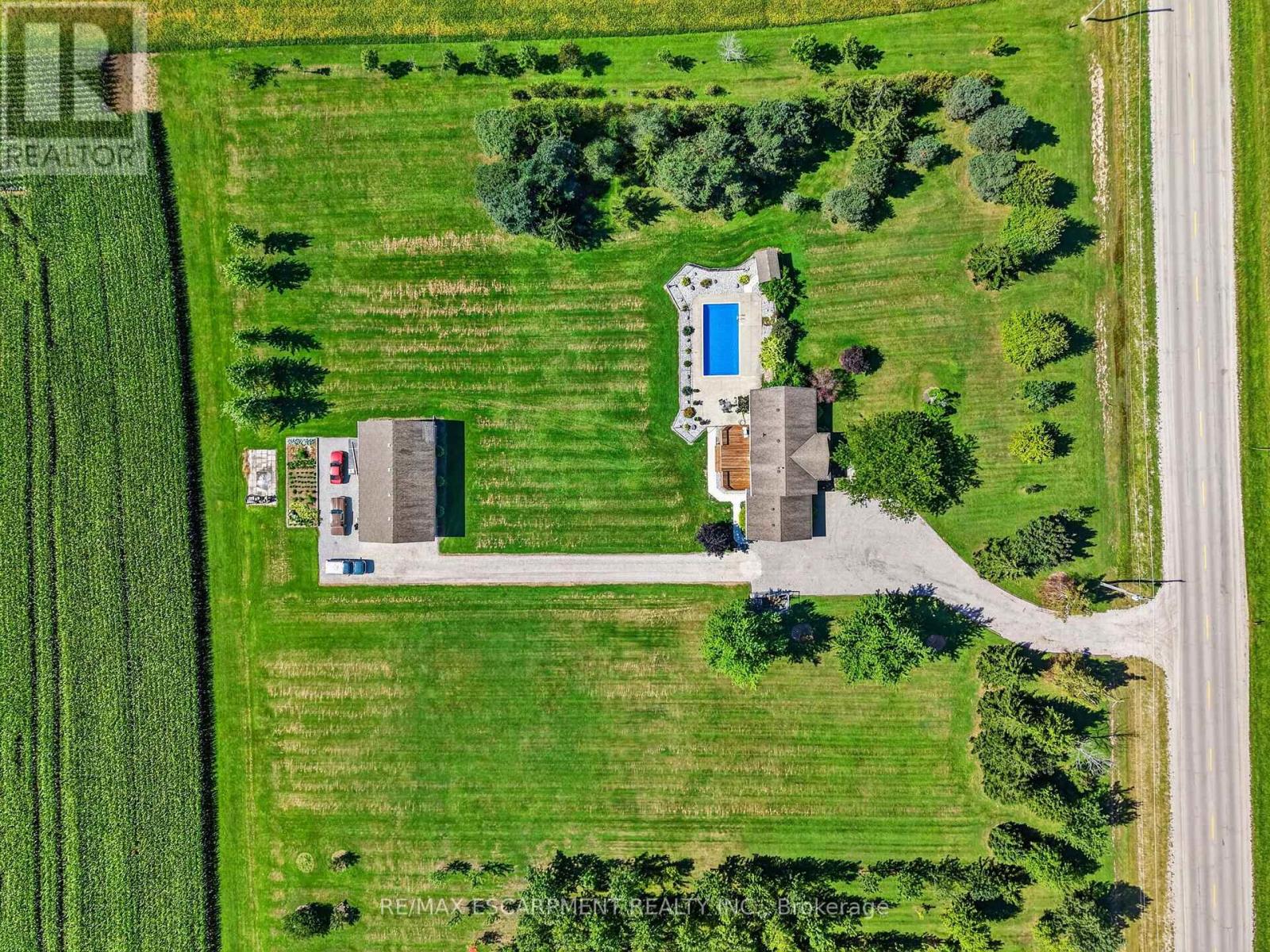 6002 RAINHAM ROAD - 47