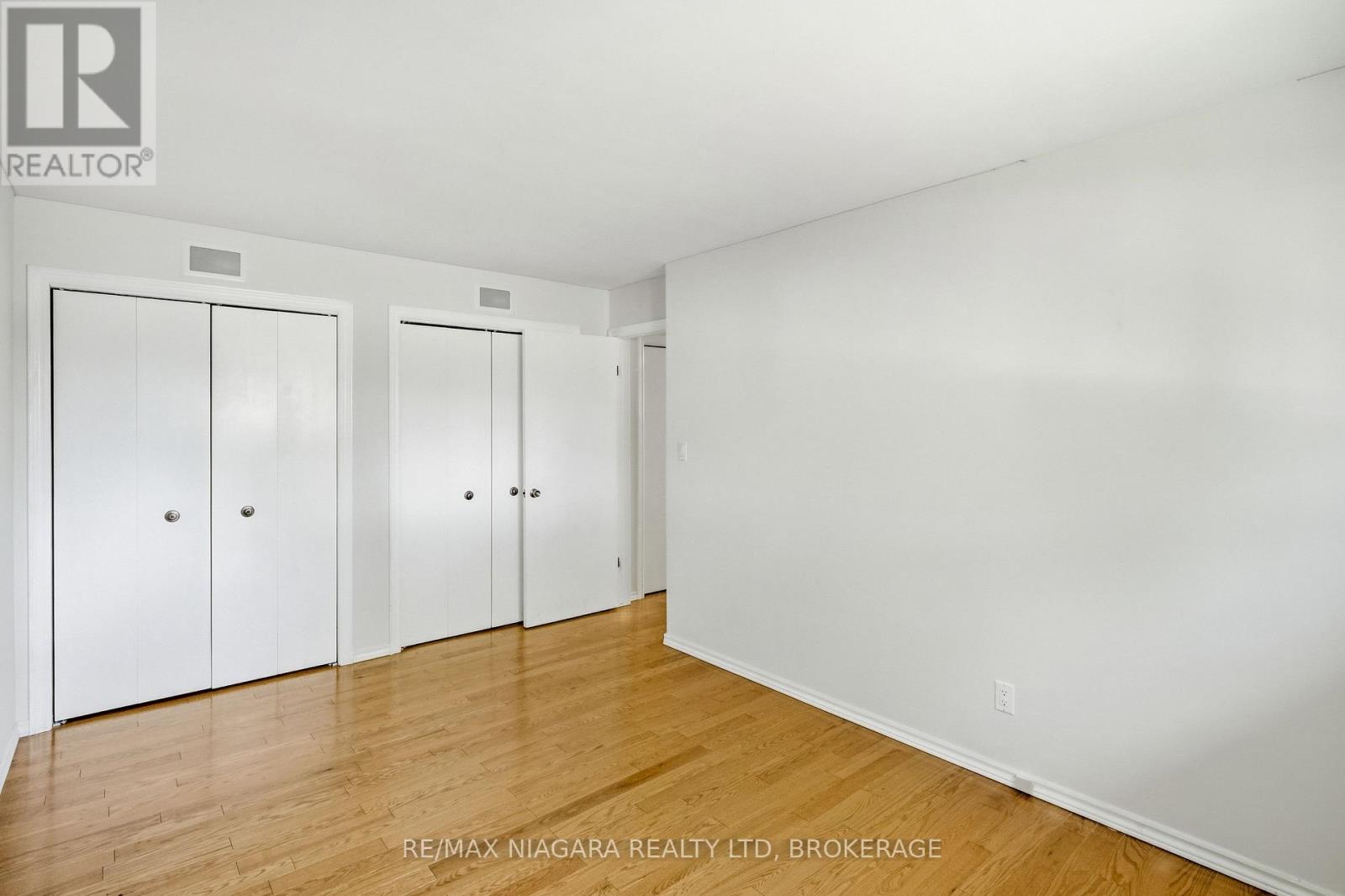 71 GLENAYR PLACE - 18