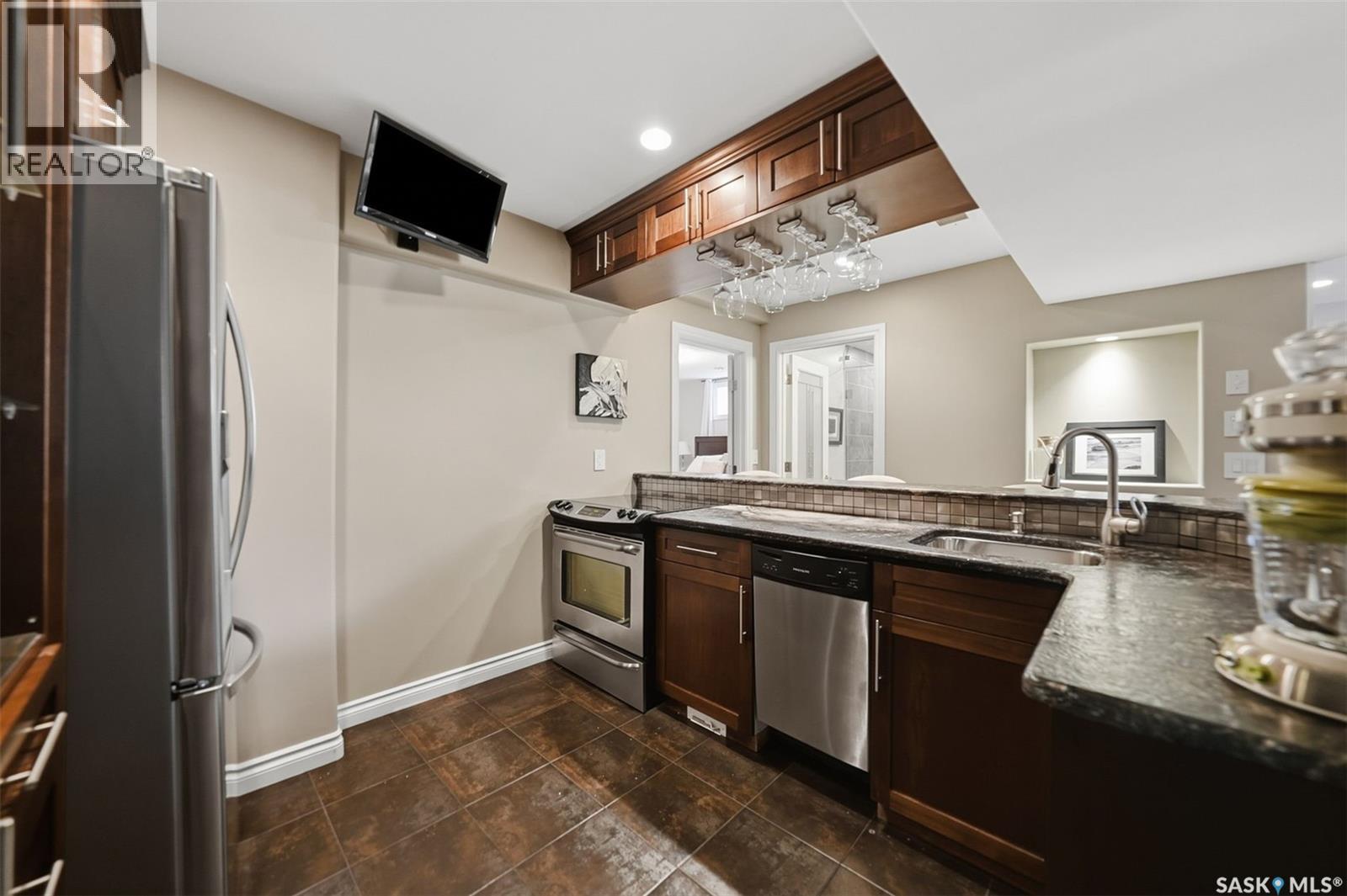 522 Bellmont BAY - 45