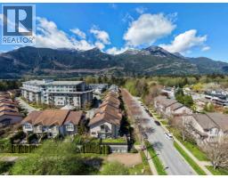 30 1204 Main Street, Squamish, BC V8B0S3 Photo 22