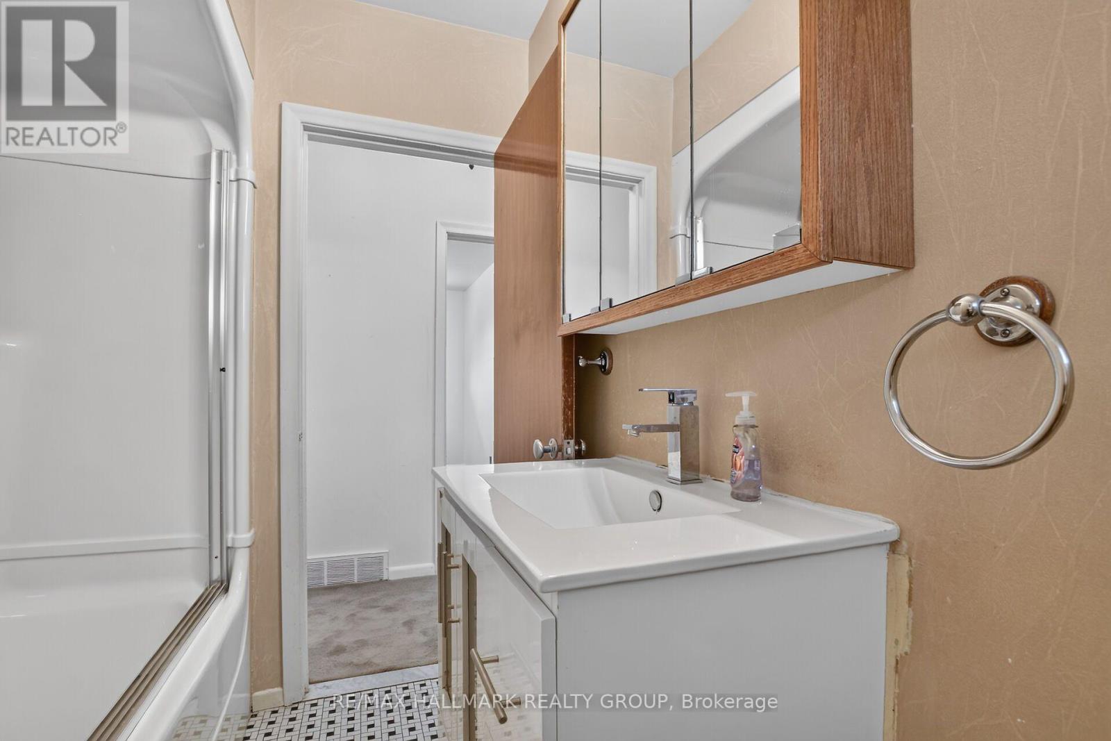 1130 SODERLIND STREET - 20