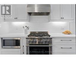 341 Yellow Birch Crescent, Blue Mountains, ON L9Y0Y5 Photo 10