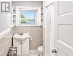438 Christie Street, Toronto, ON M6G3C6 Photo 10