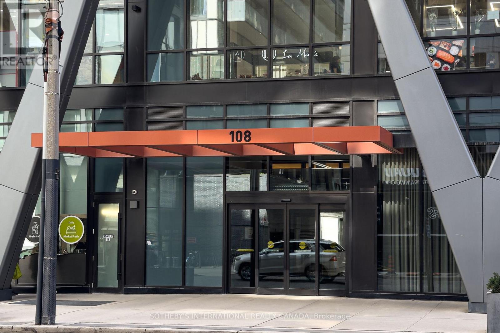 611 - 108 PETER STREET, Toronto (Waterfront Communities)
