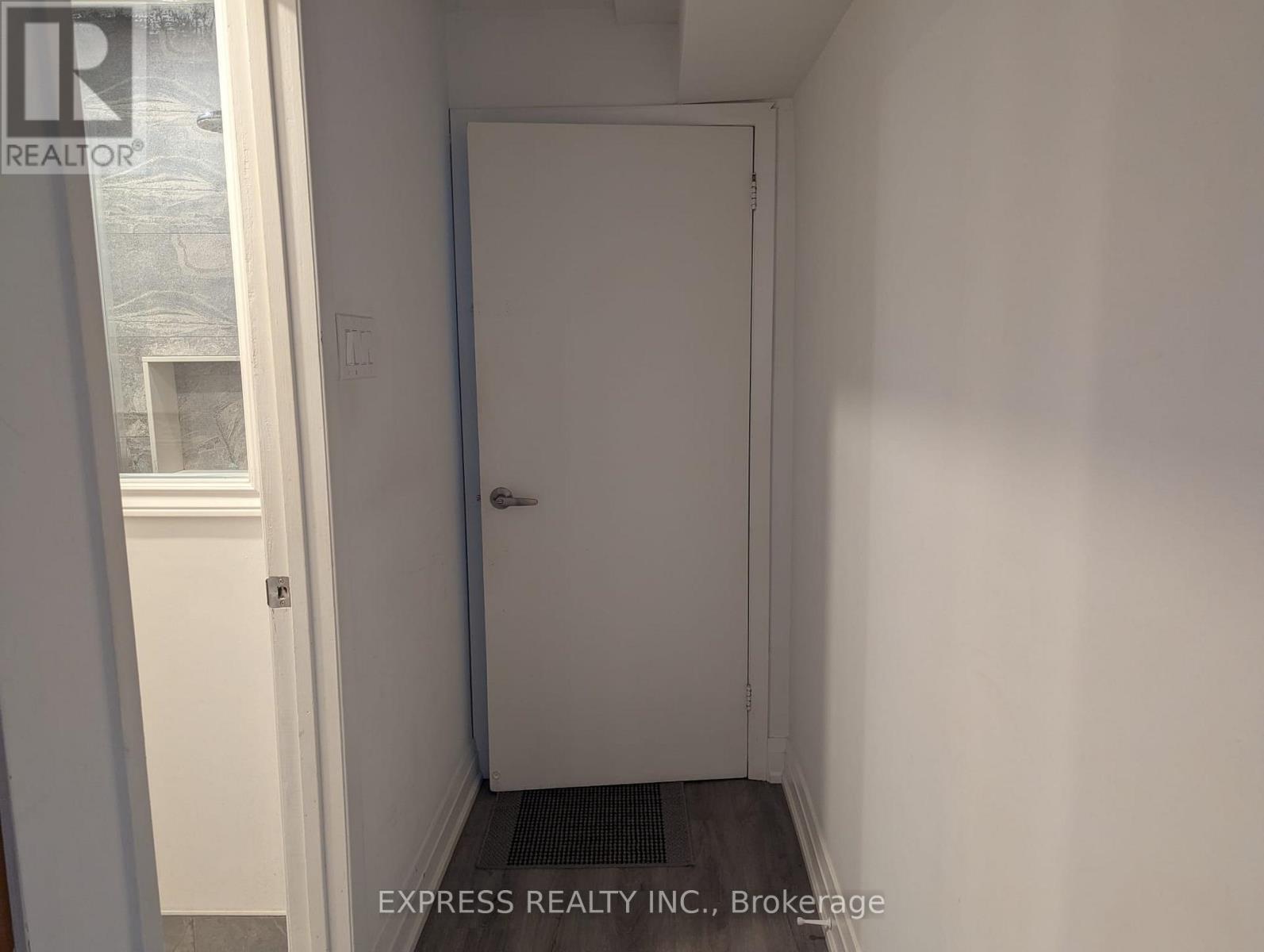 BSMT - 105 FAYE DRIVE, Toronto (Pleasant View) — photo 4
