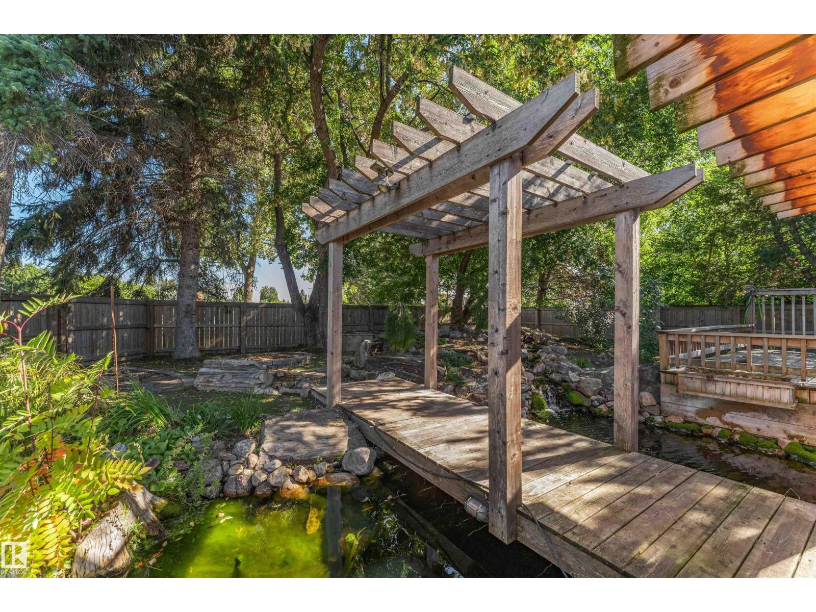 11208 163A AV NW - Image 16