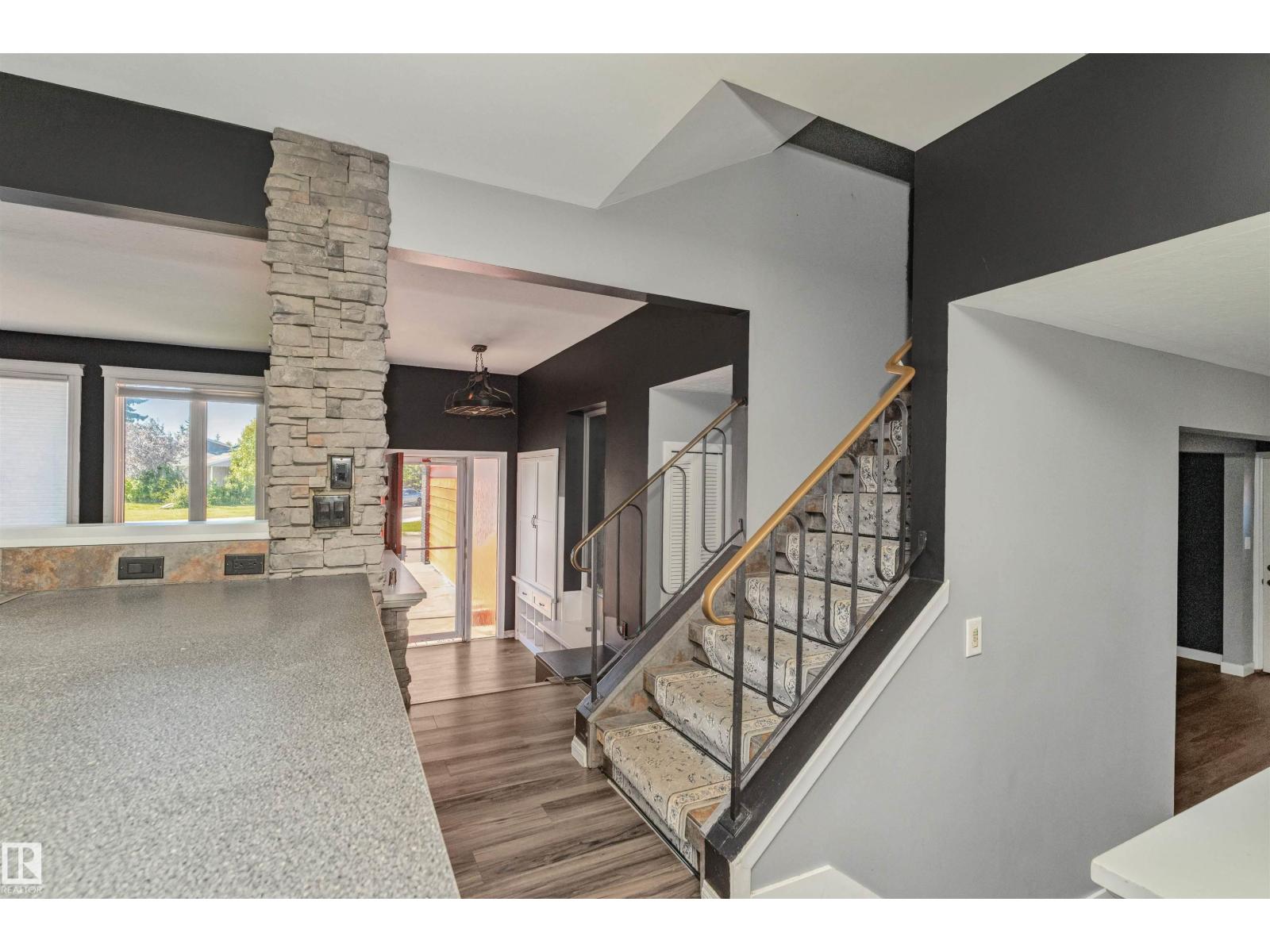 11208 163A AV NW - Image 42