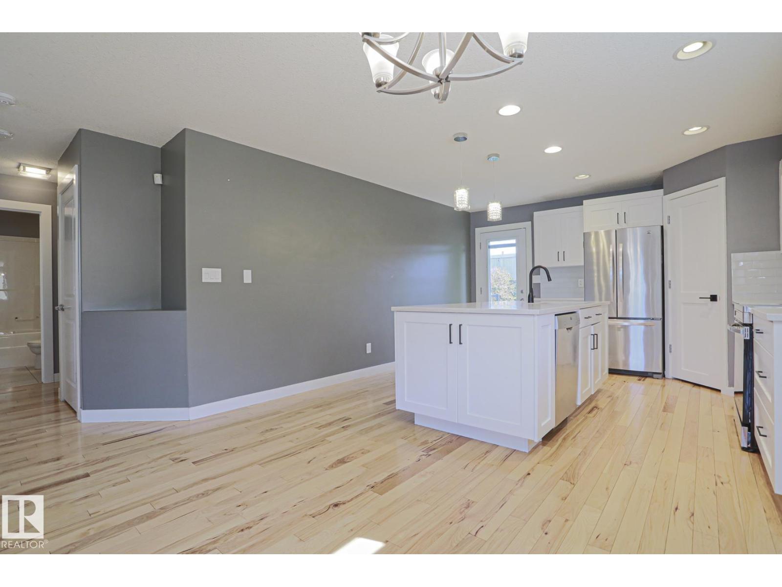 269 RIDGEBROOK RD - 13