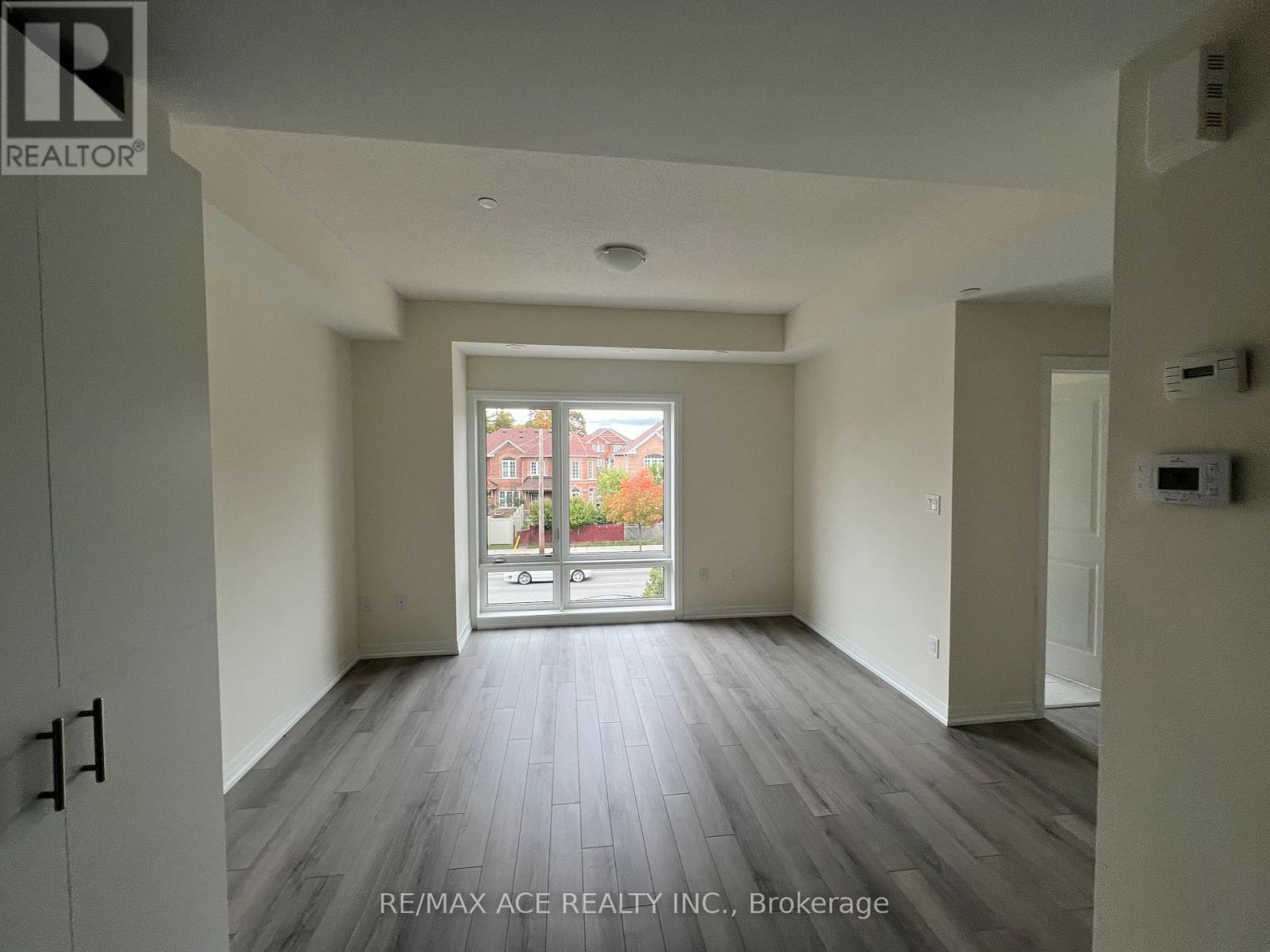 23 - 245 MCLEVIN AVENUE, Toronto (Malvern) — photo 8