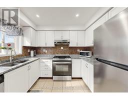 7 Oceanpearl Crescent, Whitby, ON L1N0C5 Photo 12